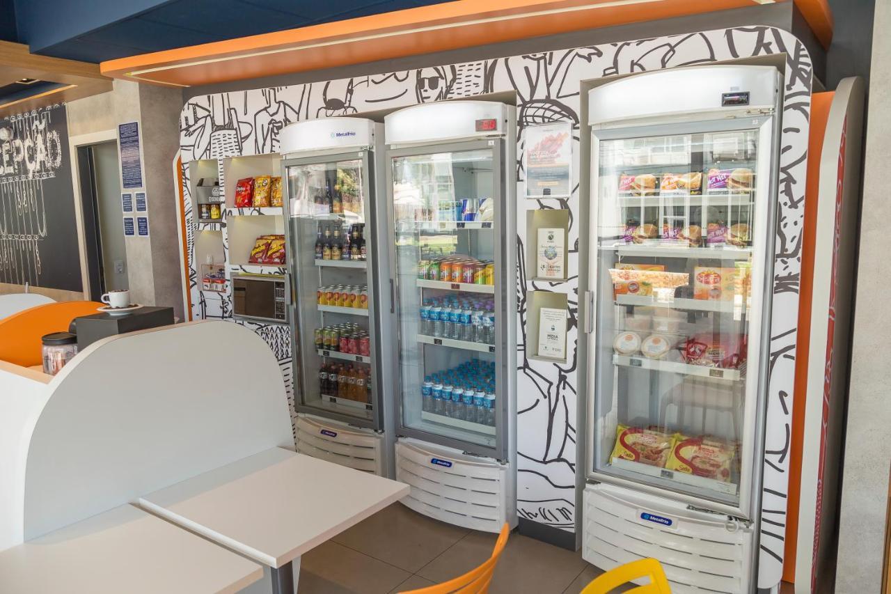 Ibis Budget Блуменау Экстерьер фото